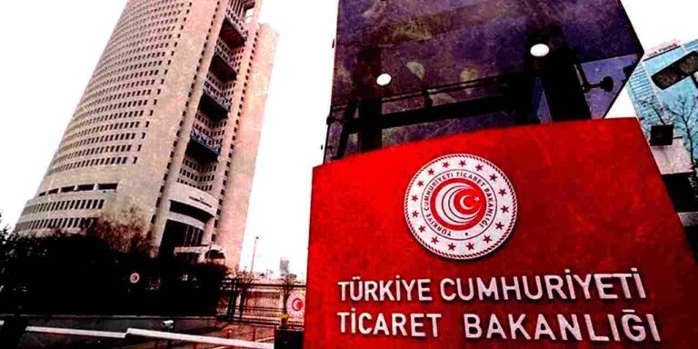 aldatici-kurasiz-hac-reklamlarina-ceza-bakanlik-mercek-altina-aldi-zsCfSrkl.jpg