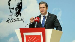 chpli yucel ankarayi kaybetmeyi hazmedemeyenler mansur yavasi itibarsizlastirmak icin ellerini ovusturanlar avuclarini yalayacaklar I9D67zzL.jpg